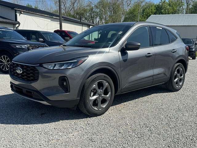 2025 FORD Escape