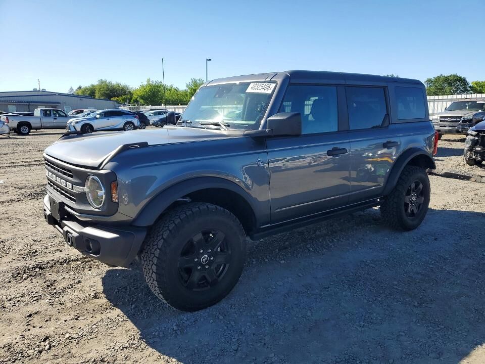 2024 FORD Bronco