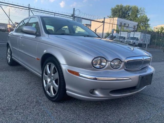 Jaguar X-Type