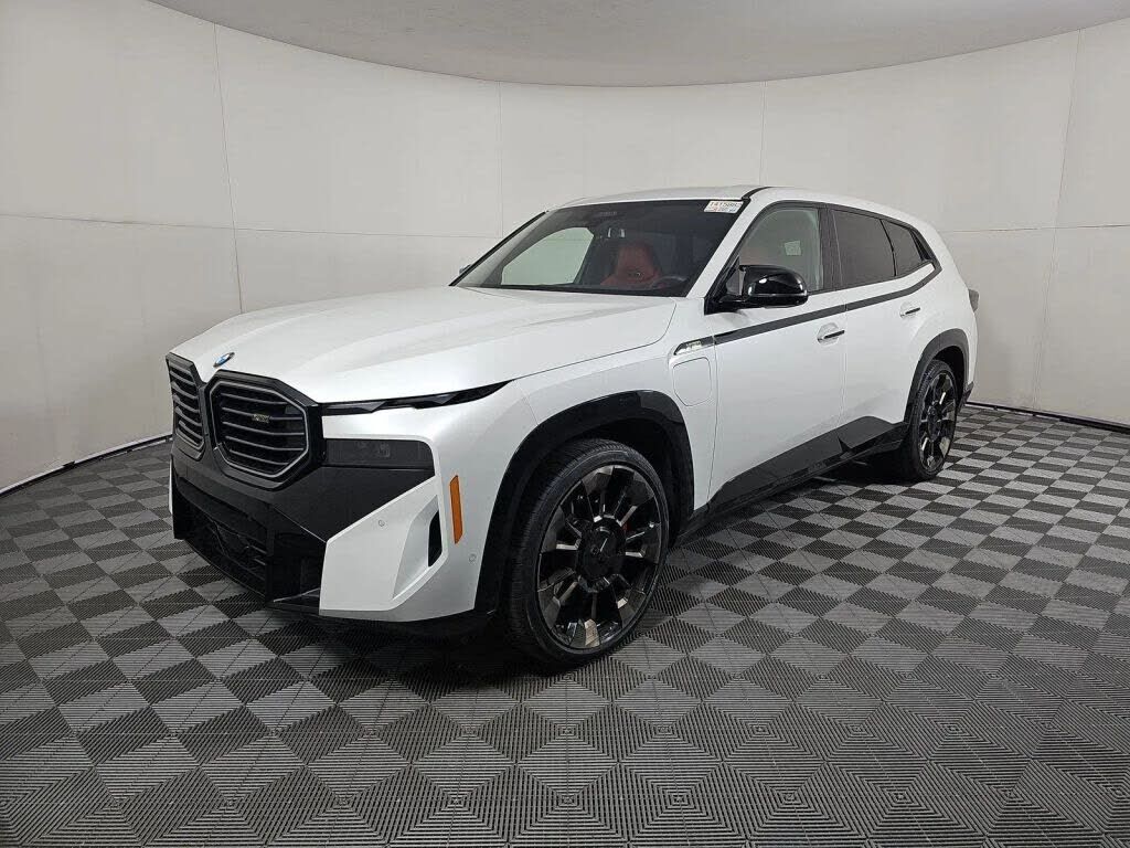 2024 BMW XM