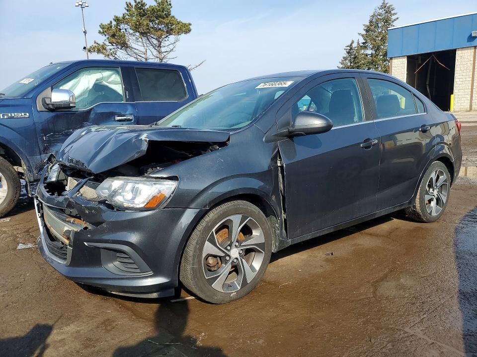 2017 CHEVROLET Sonic