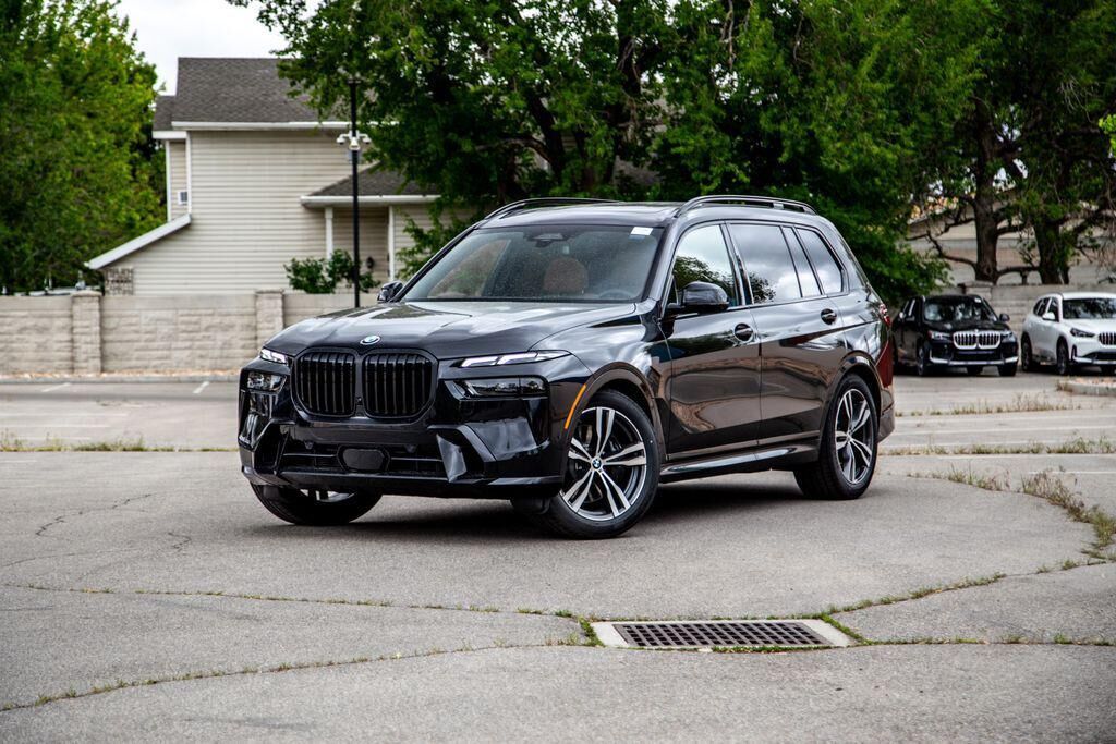 2026 BMW X7
