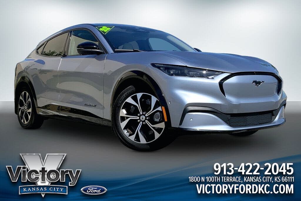 2022 FORD Mach-E
