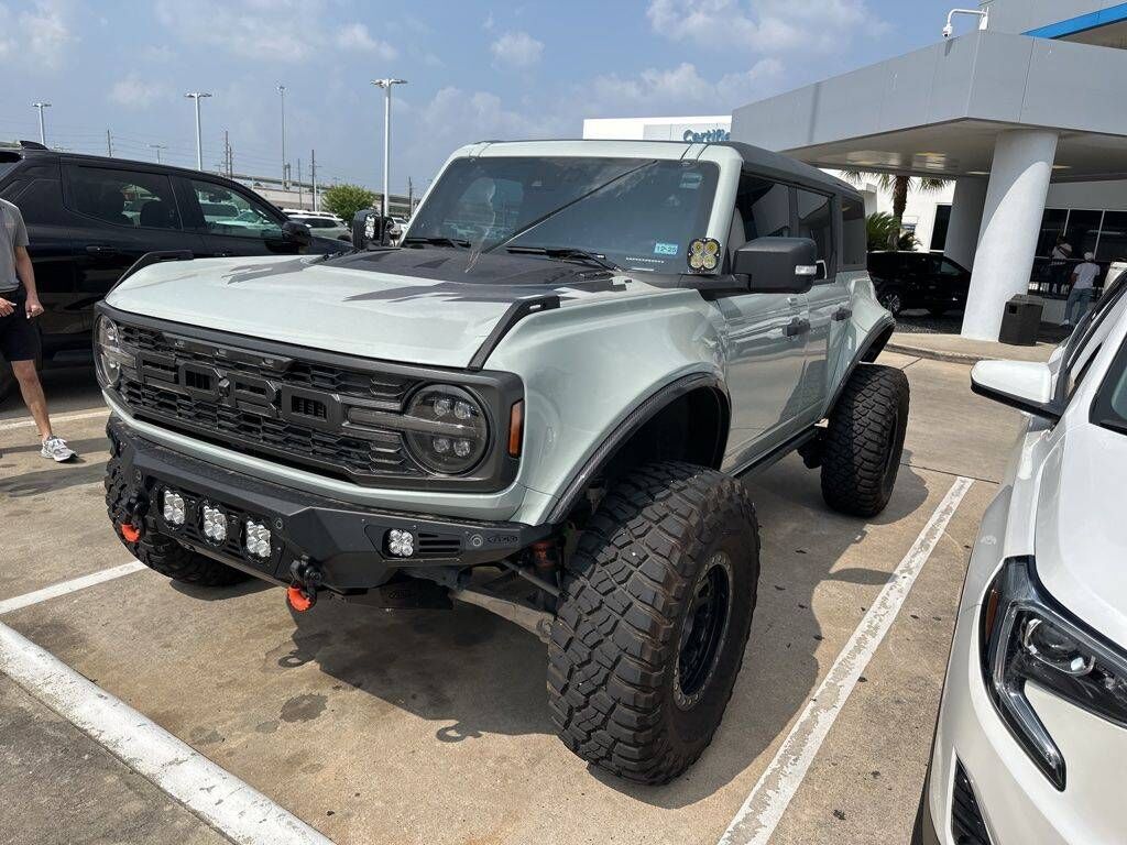 2023 FORD Bronco