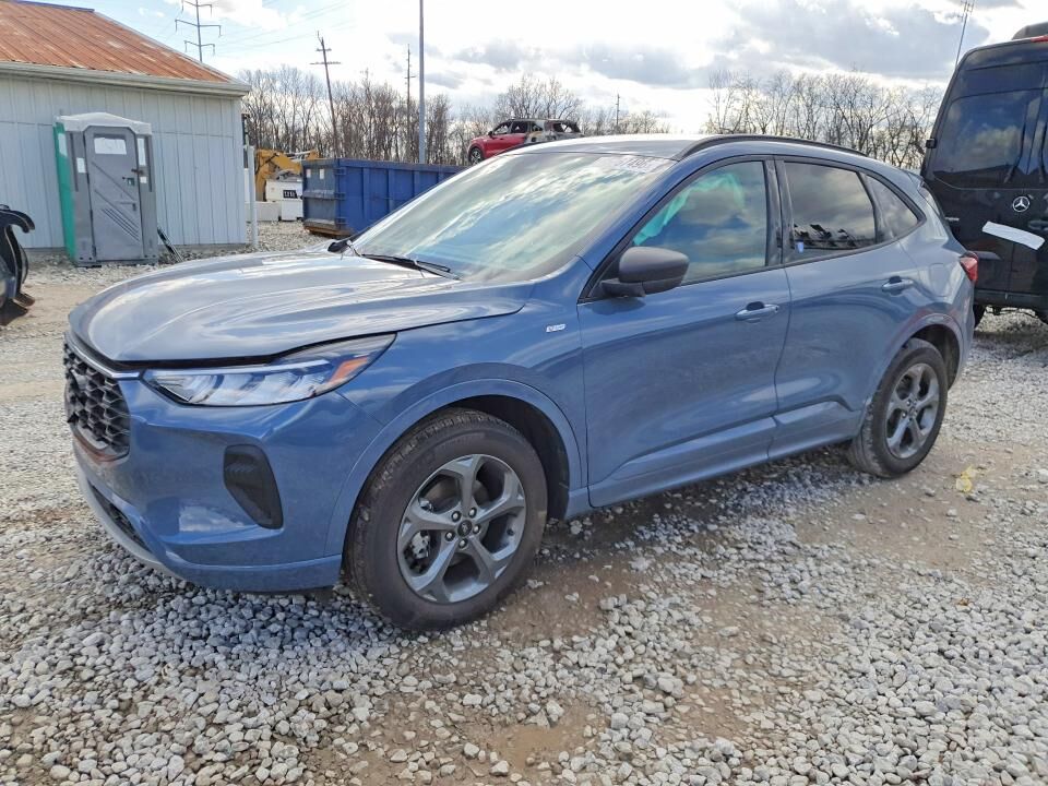 2024 FORD Escape