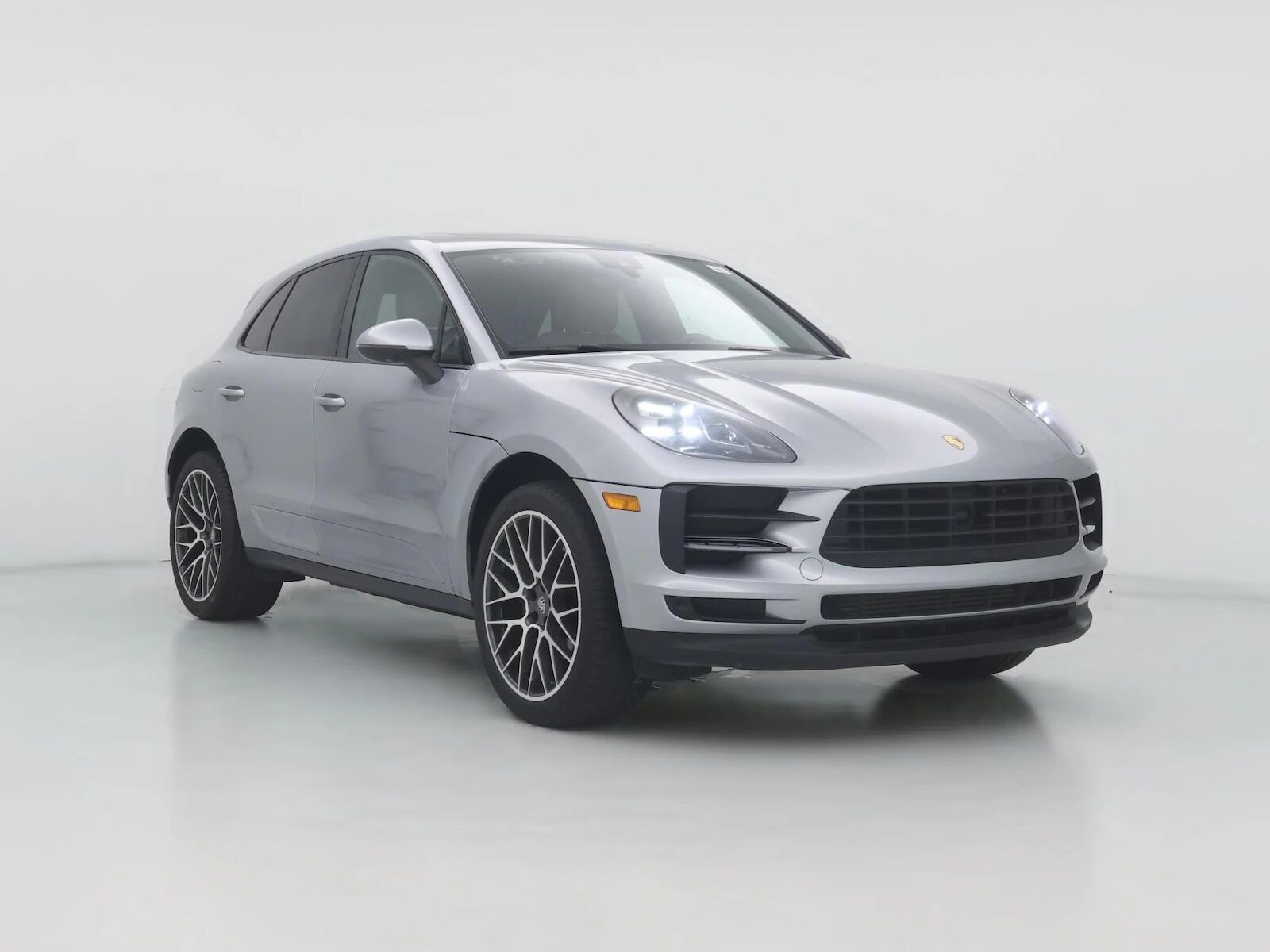 2020 PORSCHE Macan
