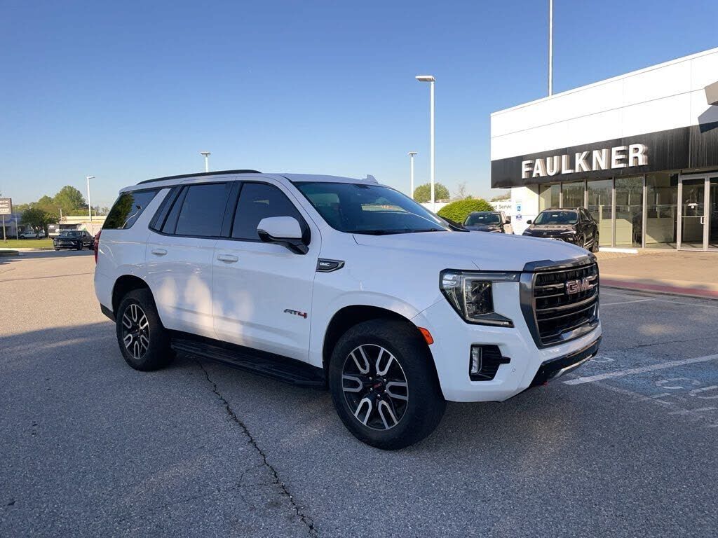 2023 GMC Yukon