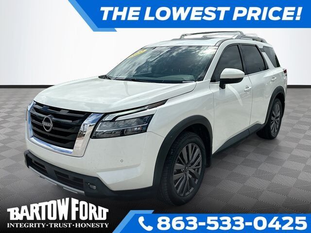 2022 NISSAN Pathfinder