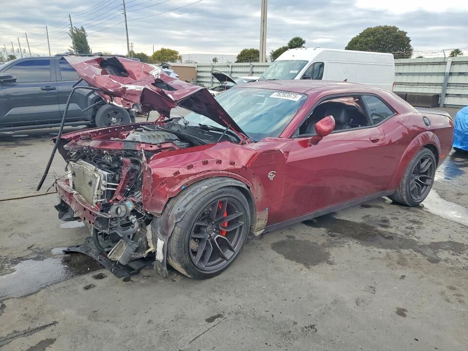 2018 DODGE Challenger