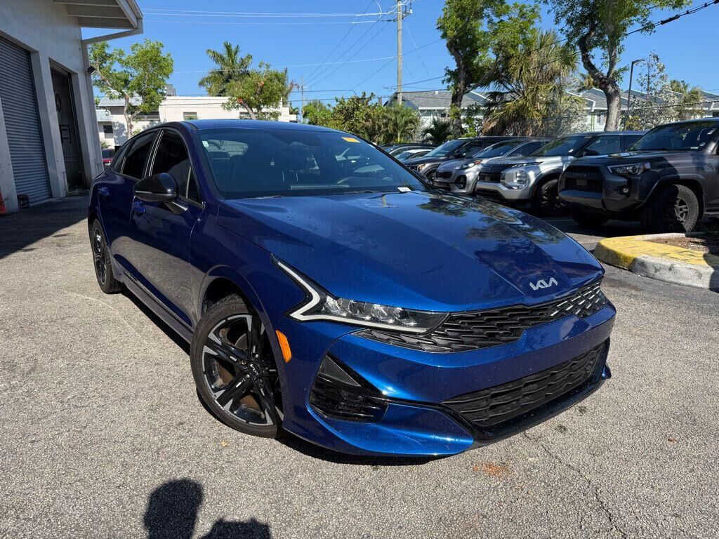 2022 KIA K5