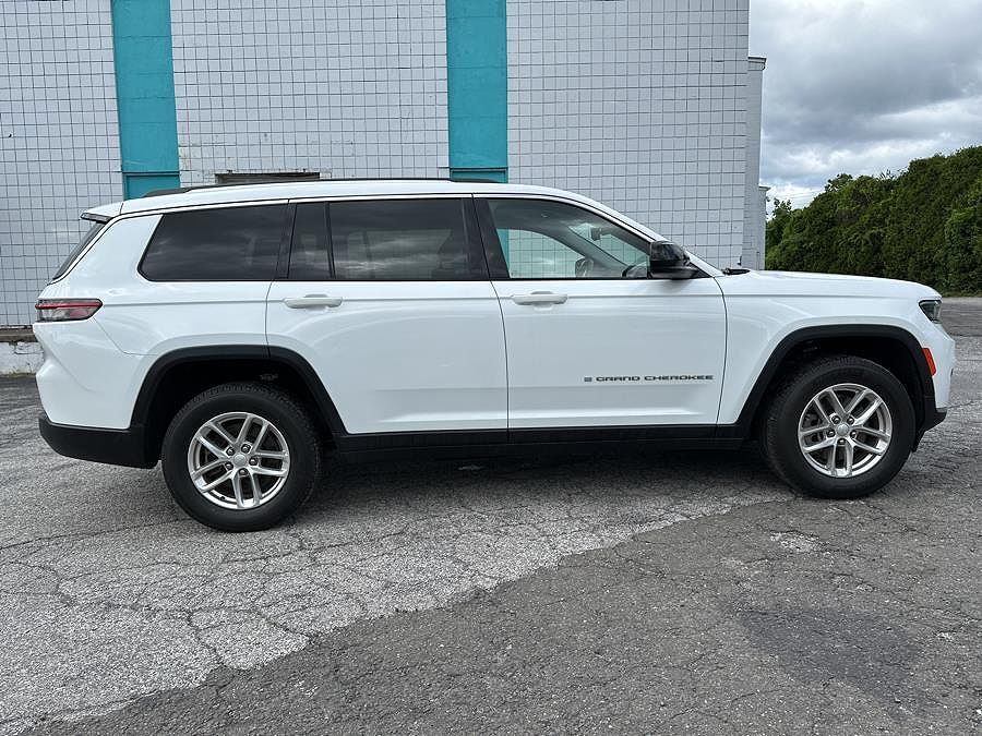 2022 JEEP Grand Cherokee