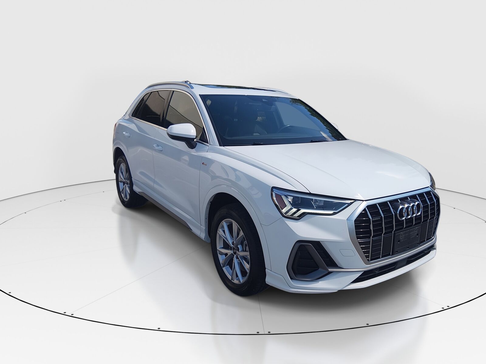 2024 AUDI Q3