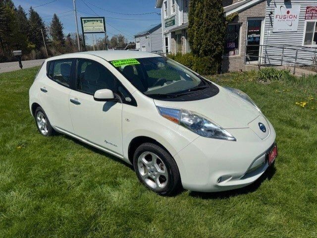2012 NISSAN Leaf