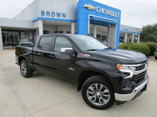 2026 CHEVROLET Silverado