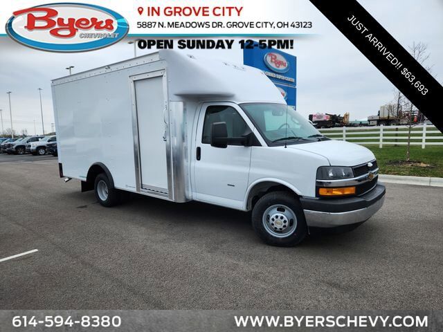 2026 CHEVROLET Express