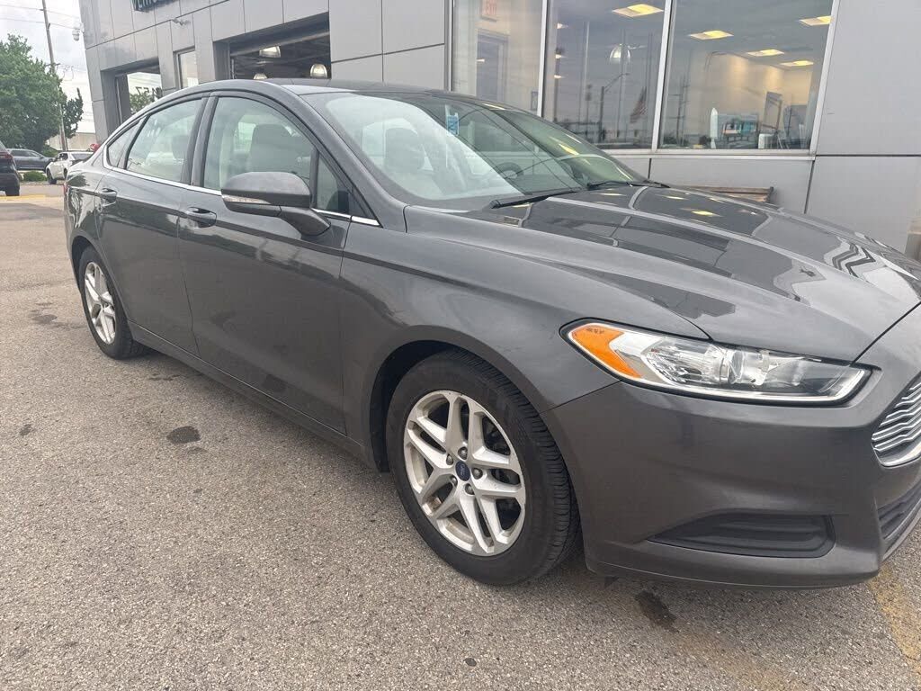 2016 FORD Fusion