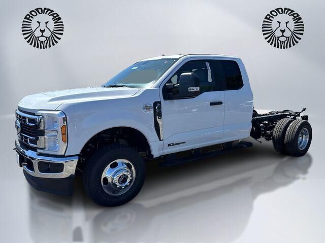 2026 FORD F-350