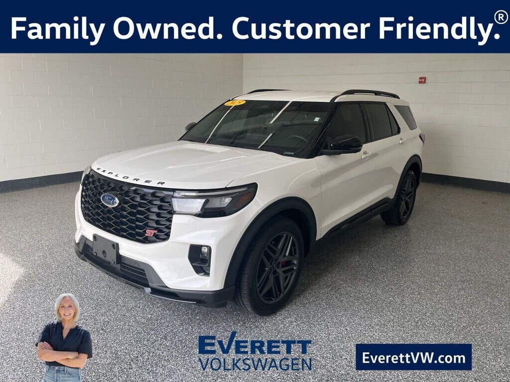 2025 FORD Explorer