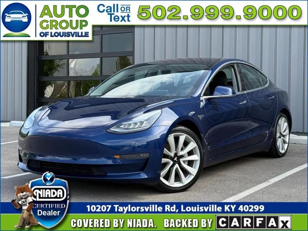 2018 TESLA Model 3