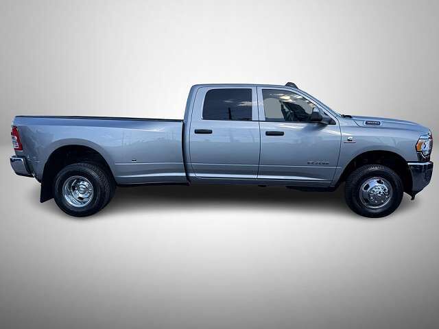2022 RAM 3500