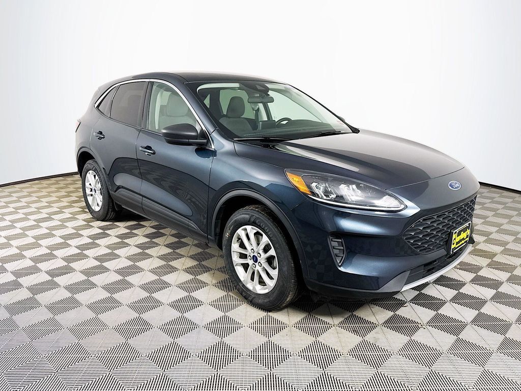 2022 FORD Escape
