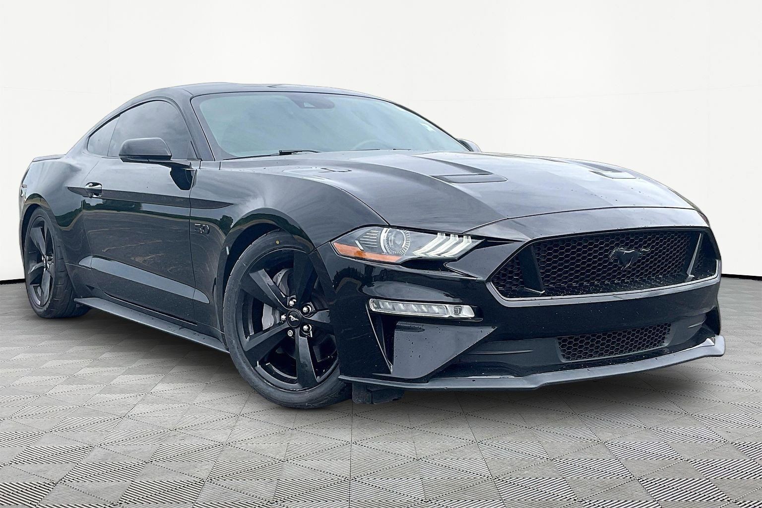 2021 FORD Mustang