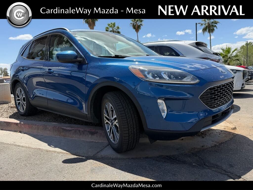 2022 FORD Escape