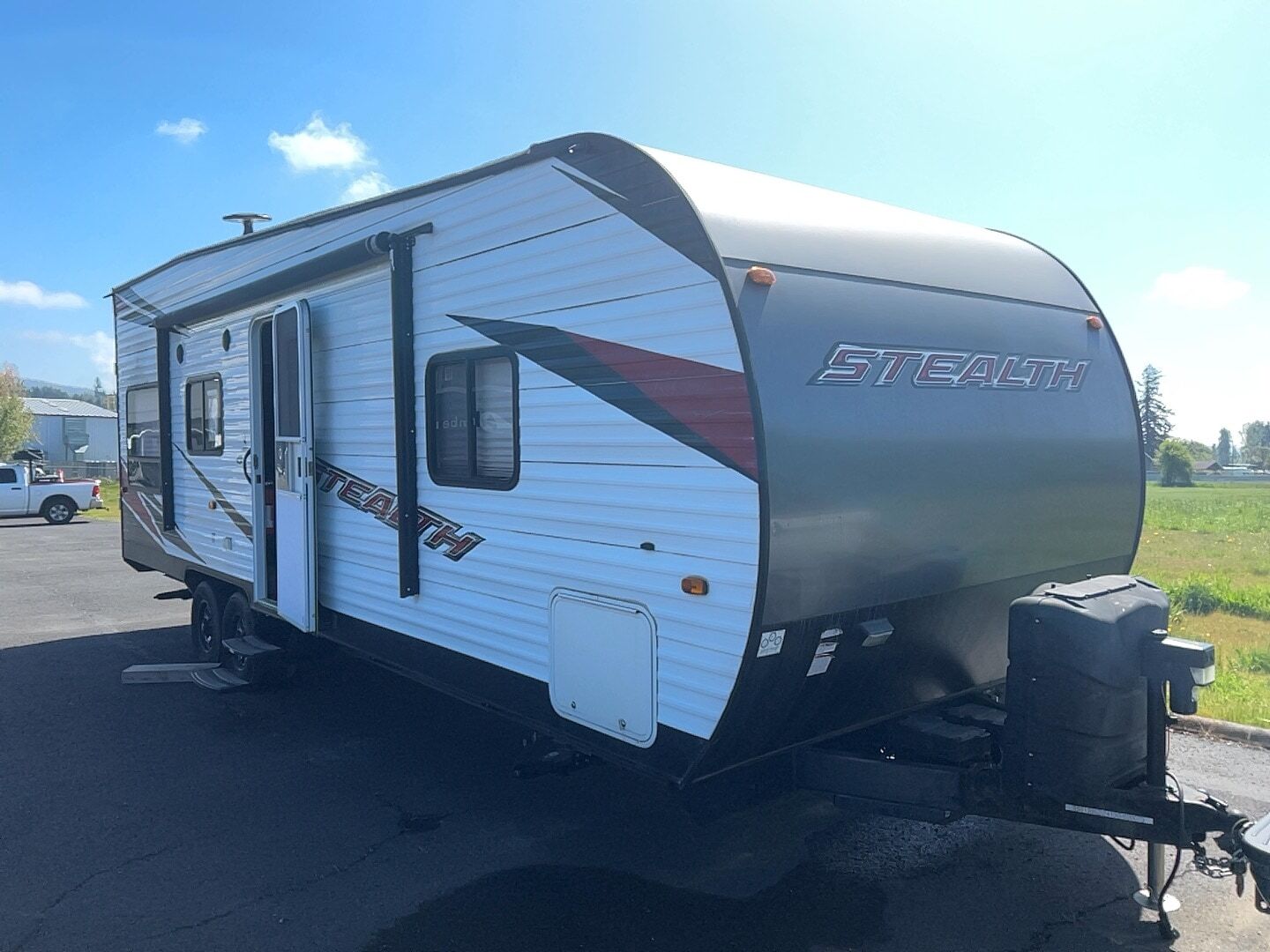 2019 FOREST RIVER Stealth Towables