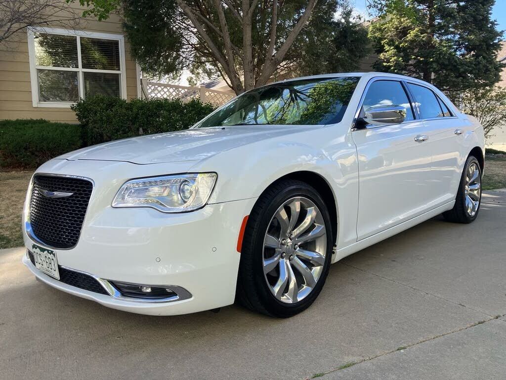 2018 CHRYSLER 300