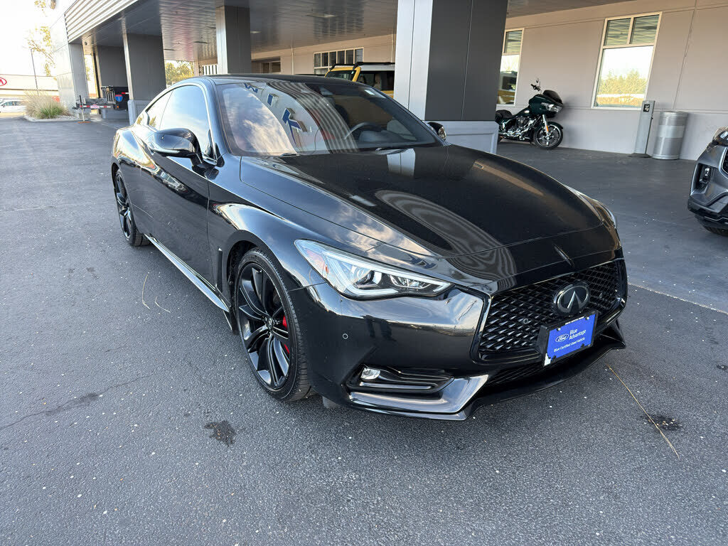 2021 INFINITI Q60
