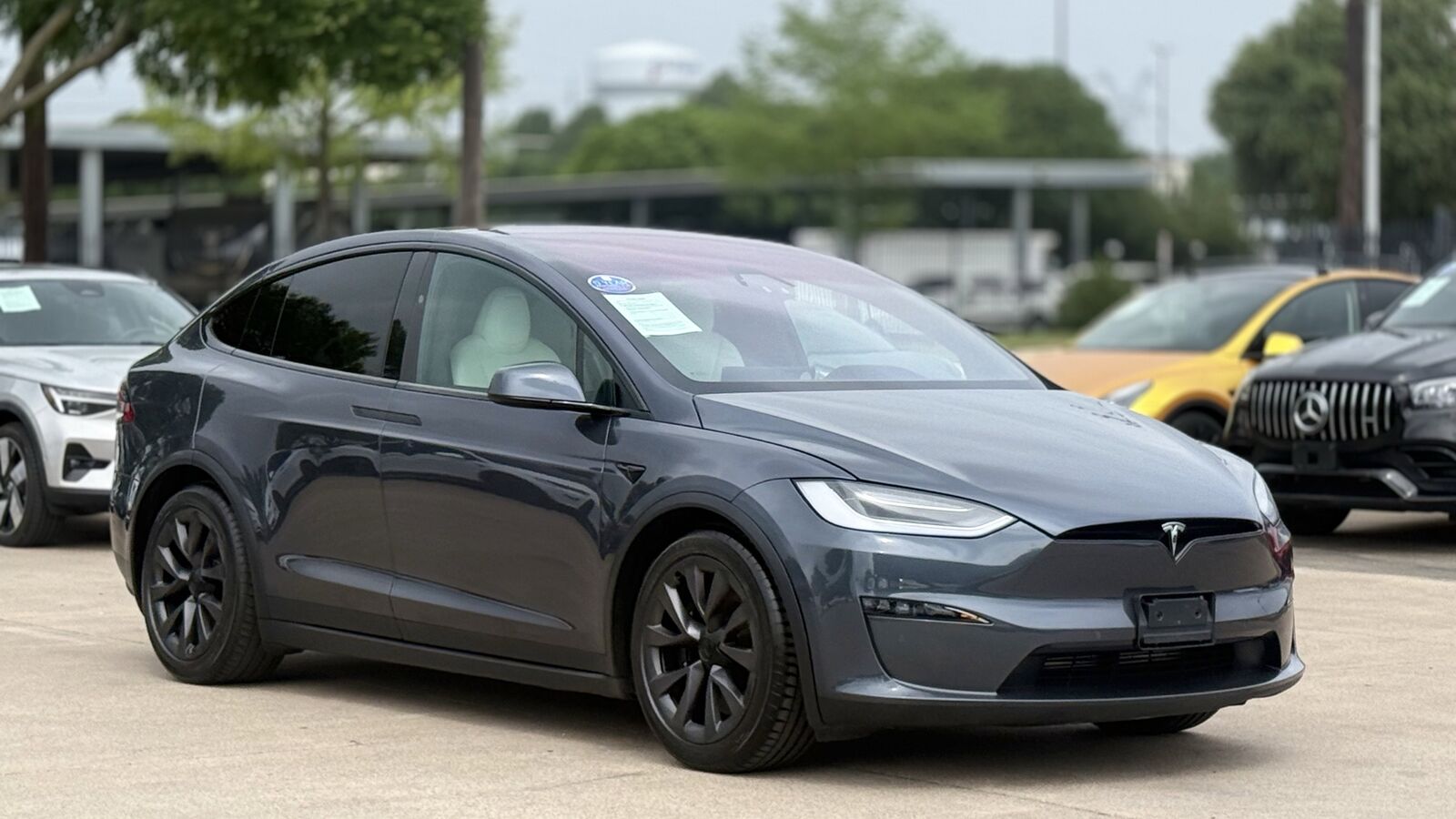 2022 TESLA Model X
