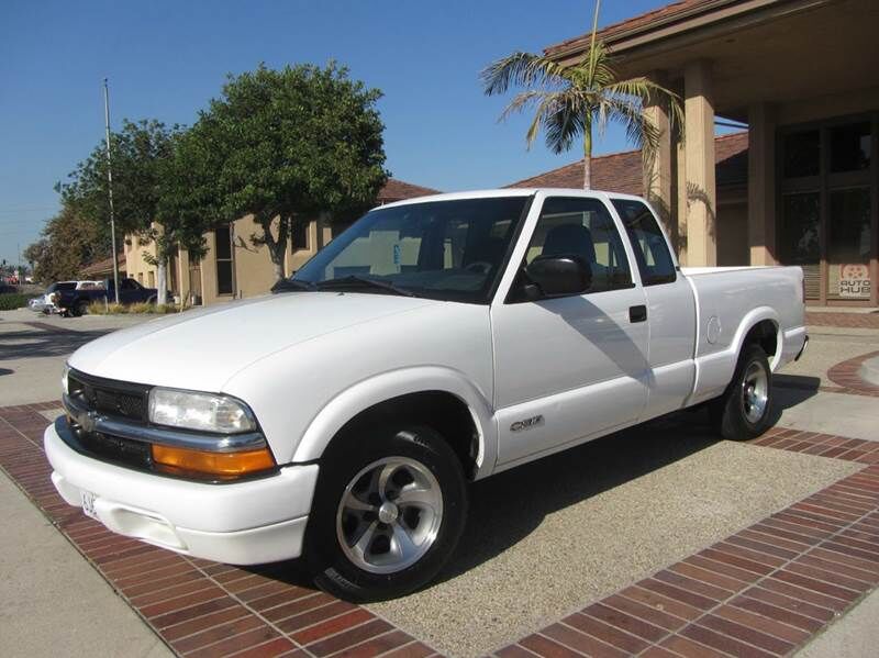2000 CHEVROLET S-10 Pickup