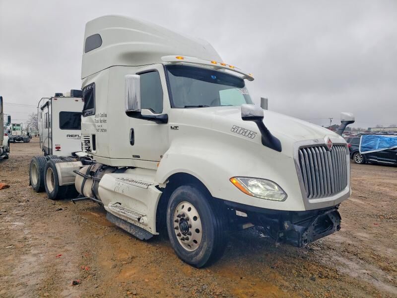 2021 INTERNATIONAL LT625