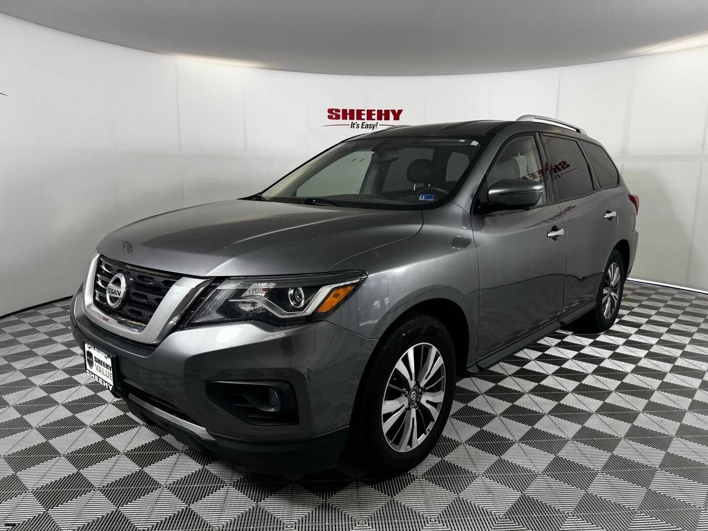 2019 NISSAN Pathfinder