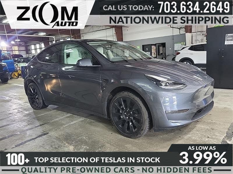 2023 TESLA Model Y