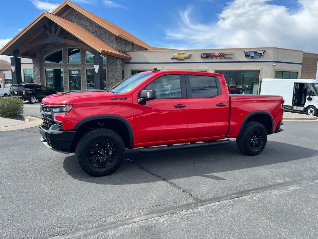 2025 CHEVROLET Silverado