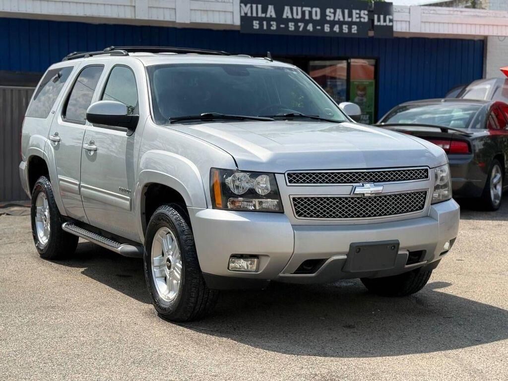2010 CHEVROLET Tahoe