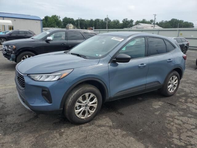 2025 FORD Escape