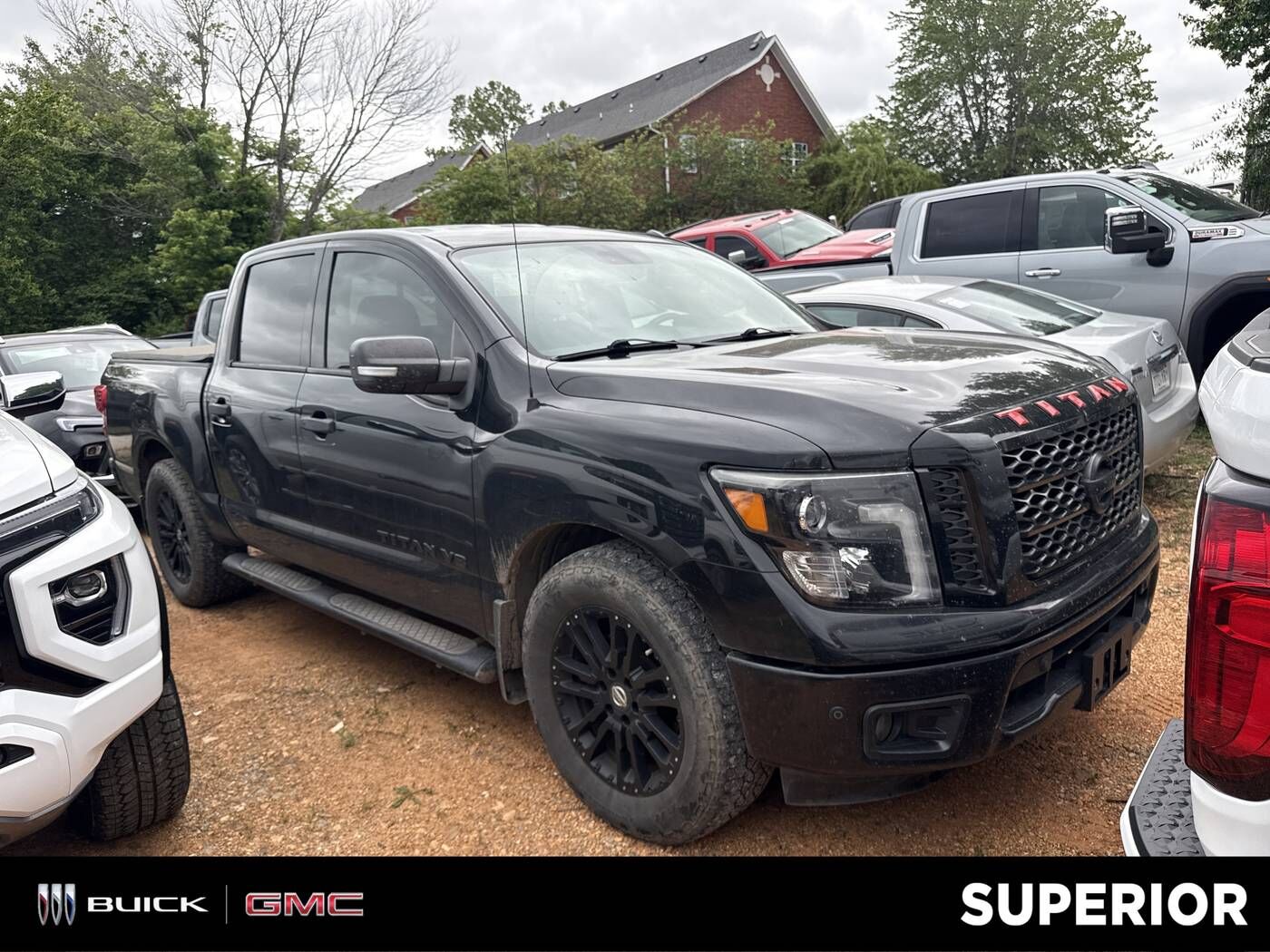 2019 NISSAN Titan