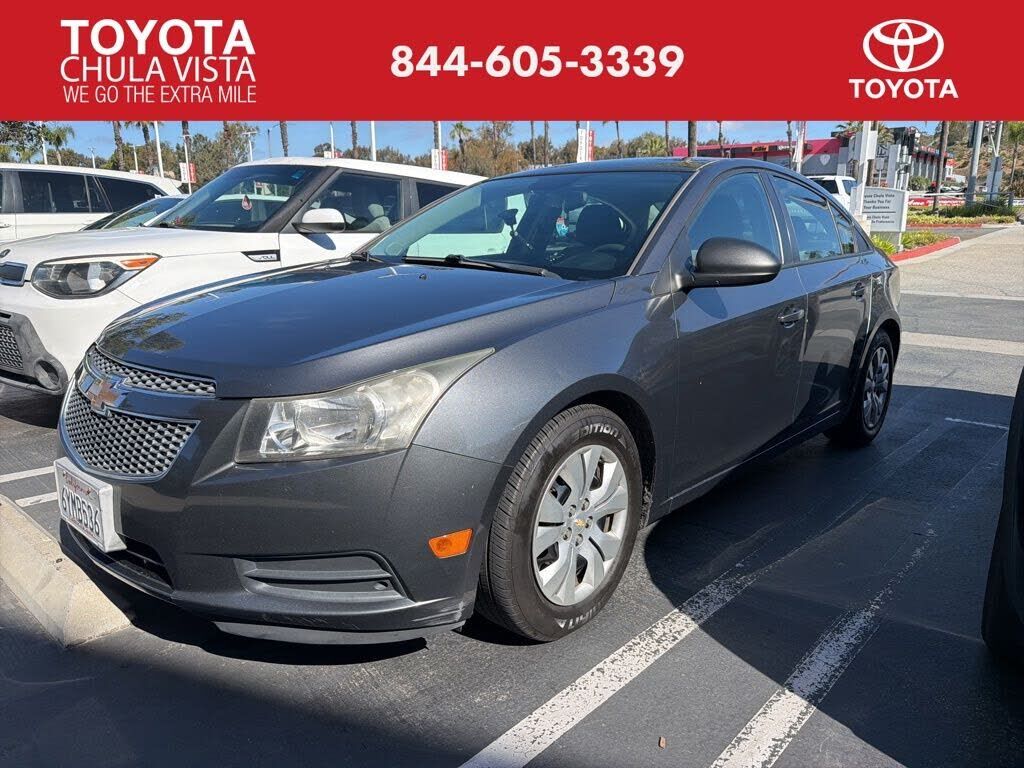 2013 CHEVROLET Cruze