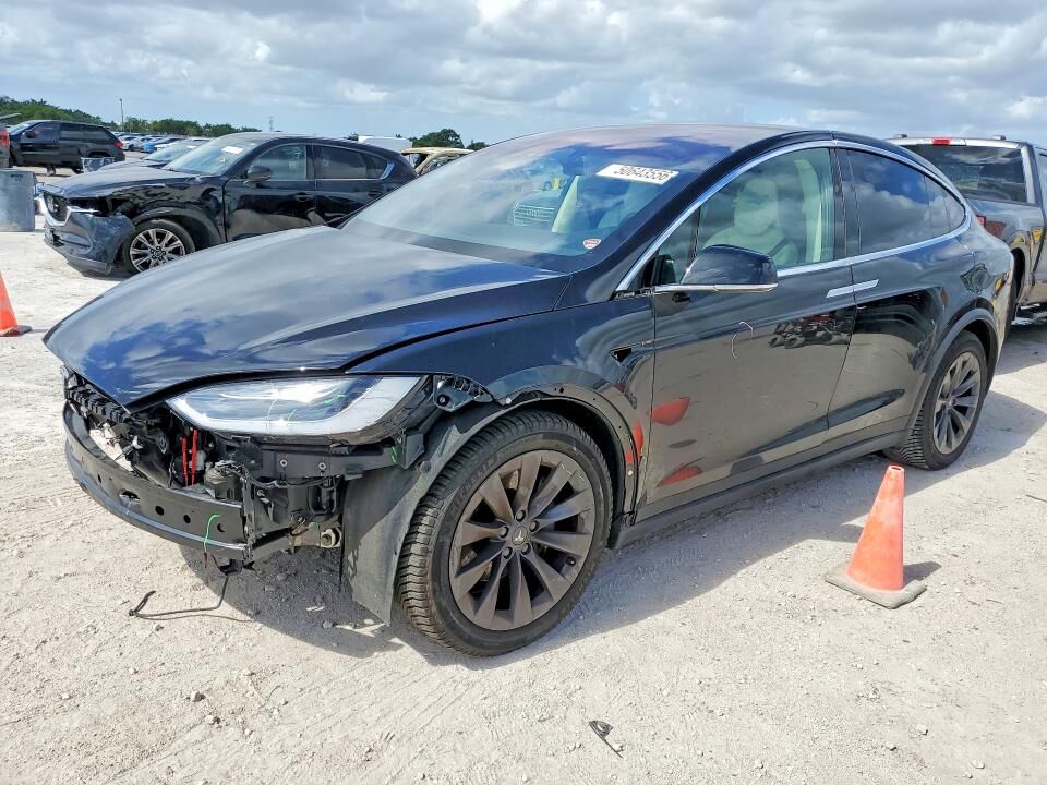 2018 TESLA Model X