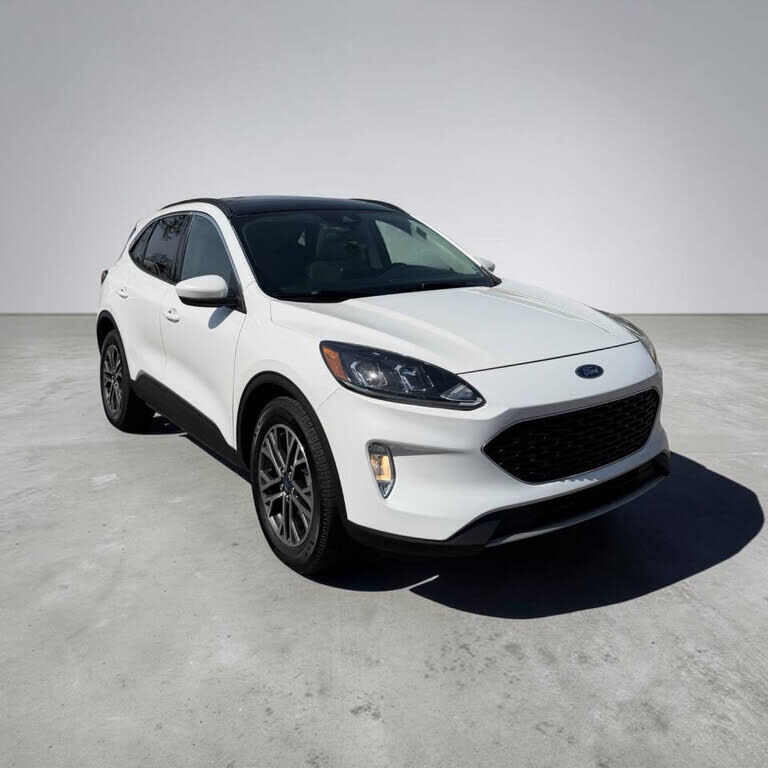2020 FORD Escape