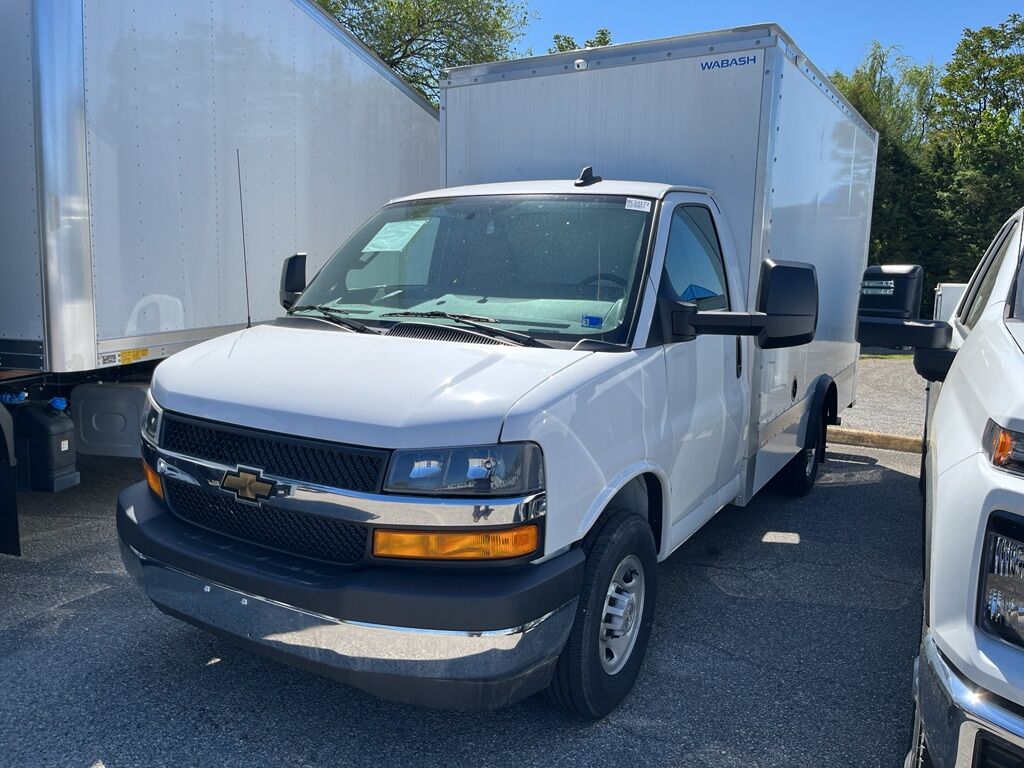 2025 CHEVROLET Express