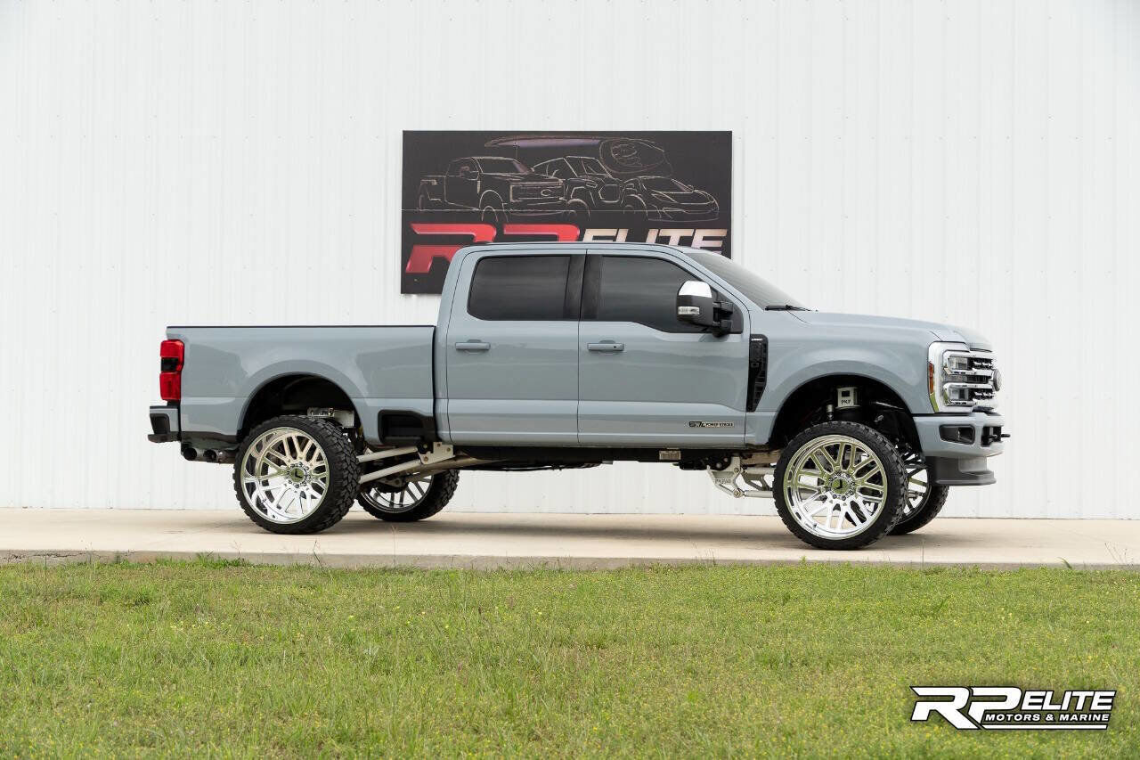 2025 FORD F-250