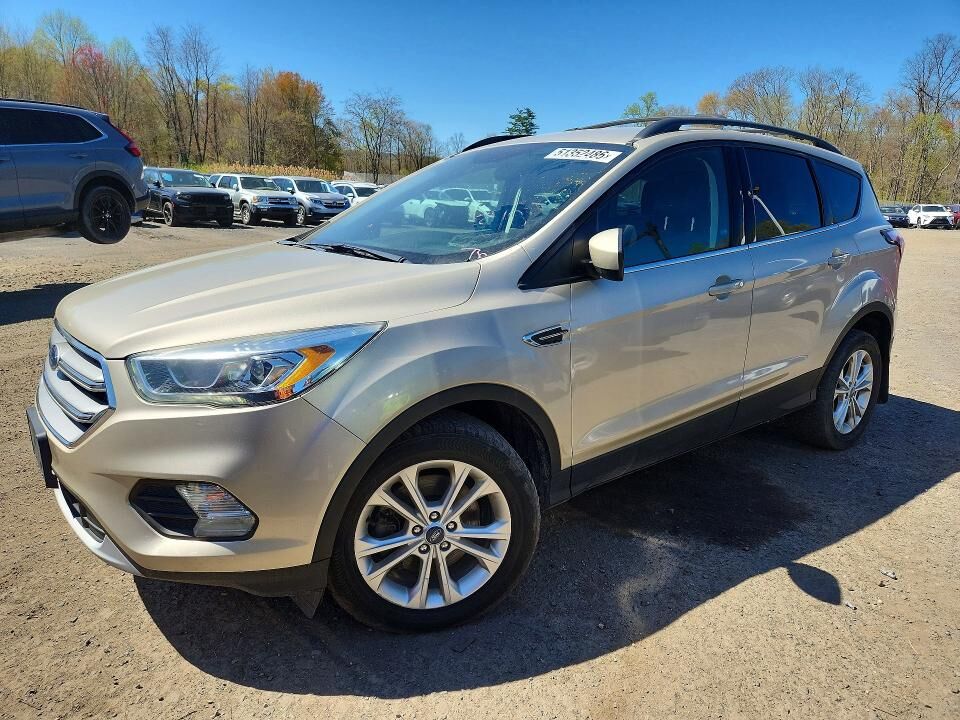 2017 FORD Escape