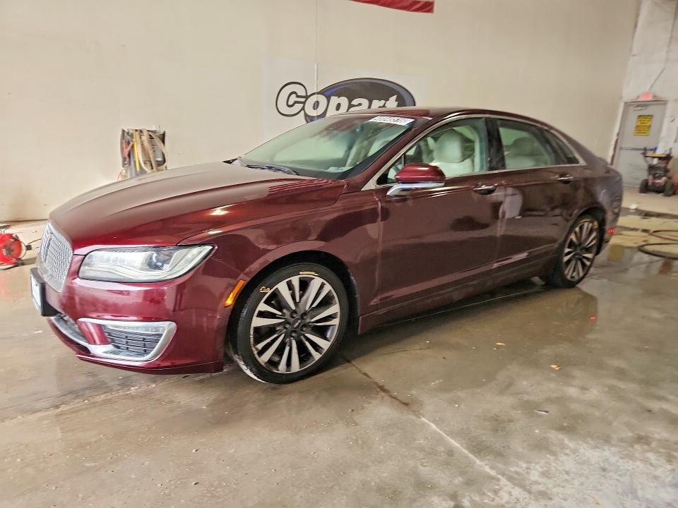 2017 LINCOLN MKZ