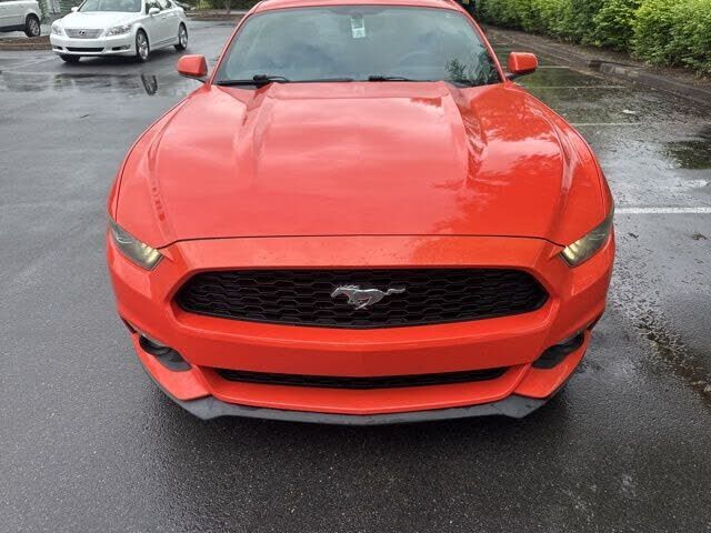 2015 FORD Mustang