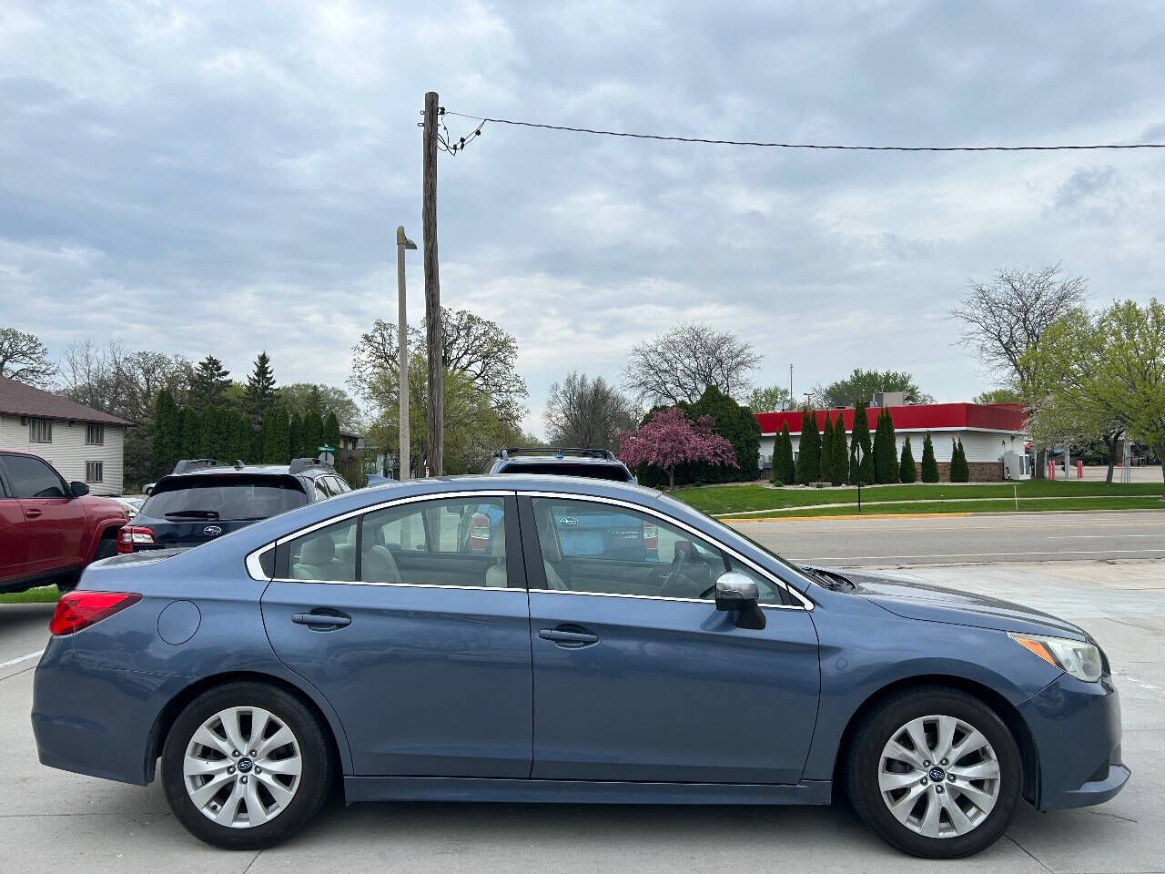 2016 SUBARU Legacy