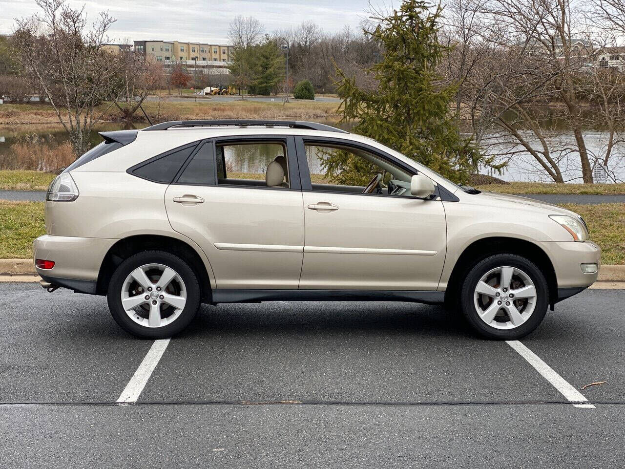 2004 LEXUS RX