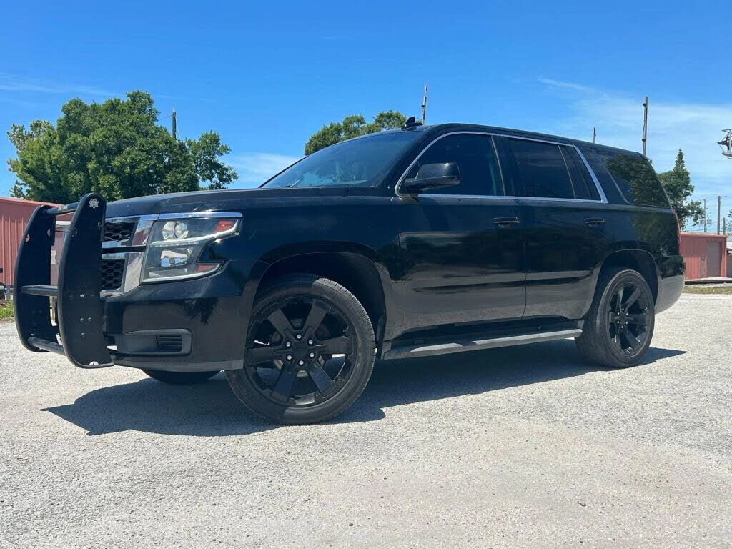 2017 CHEVROLET Tahoe